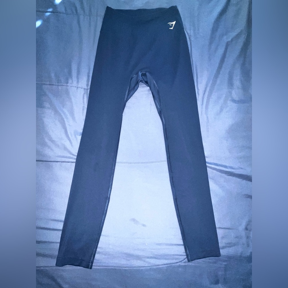 🦈 LIKE NEW GYMSHARK TRAINING LEGGINGS - MEDIUM - NAVY BLUE
